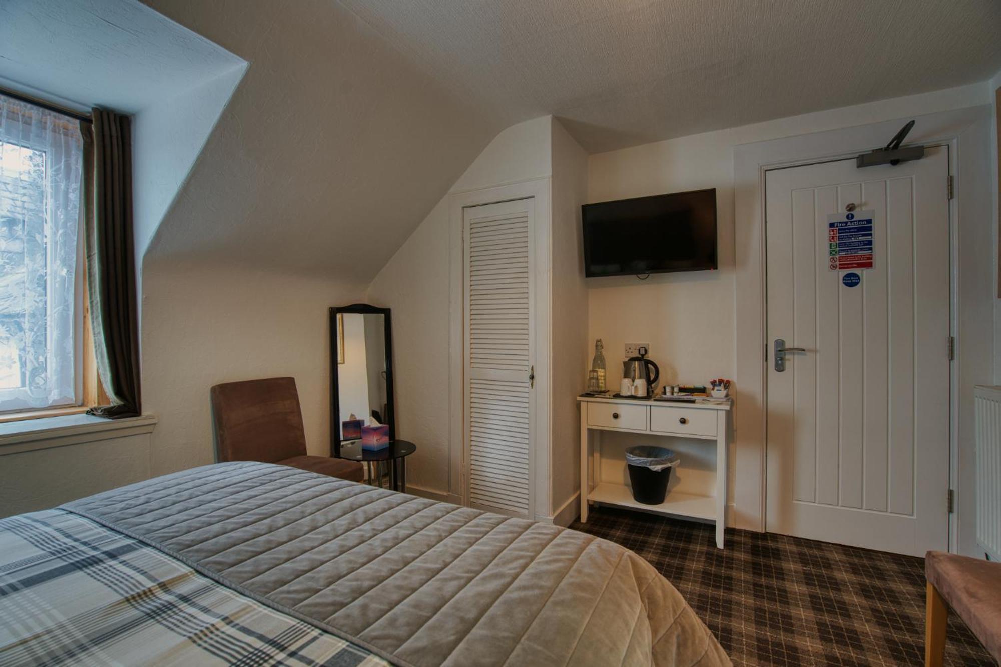 Pitfaranne Guest House Inverness Esterno foto